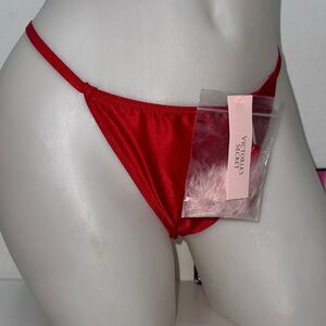 🔥Victoria's Secret Scarlet Satin Panty Dream angel v-string Sz M NWT